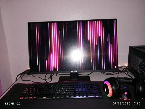 Pc gamer r3 3200g+rx 580 8gb