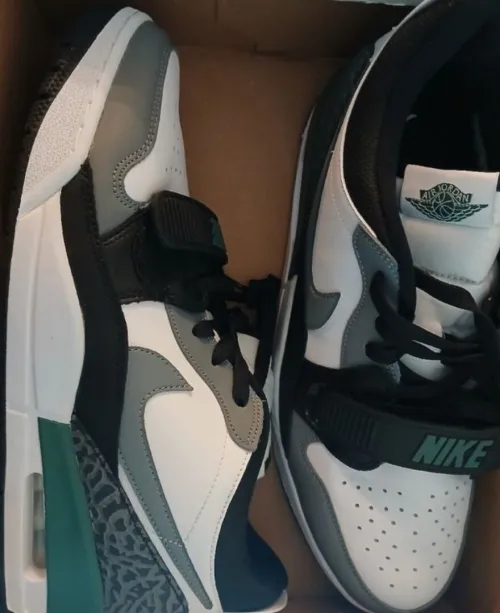 Baskets Air Jordan Nike
