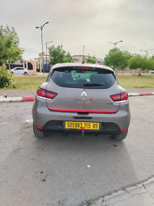 Renault Clio 4 2015 