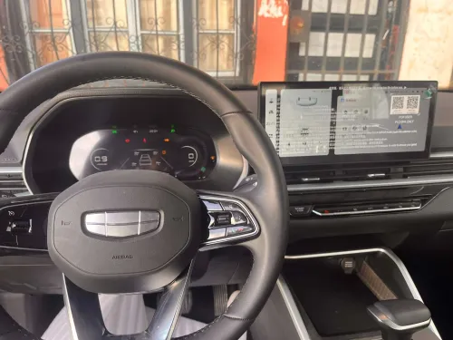 Geely Emgrand 2025 