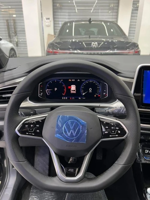 Volkswagen T-Roc 2026 R