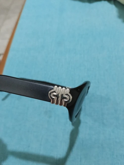 Lunette bulgari pour femme autentique original 100%