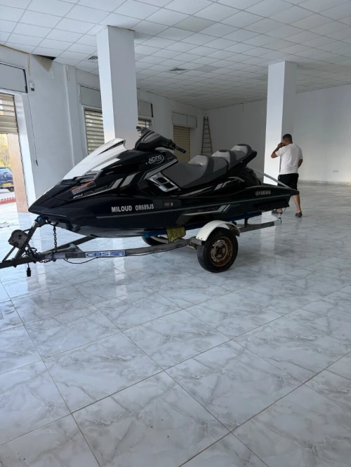 Jet-ski Yamaha sv shou 2017