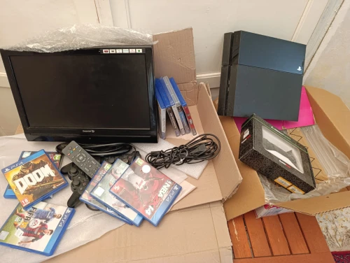 PS4 + accessoires+ecrantv