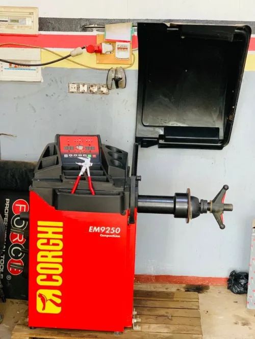 ÉQUILIBREUSE CORGH EM9250