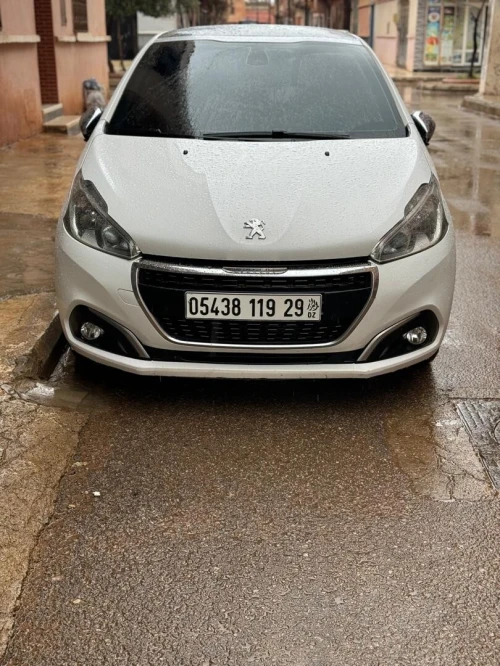 Peugeot 208 2019 Allure