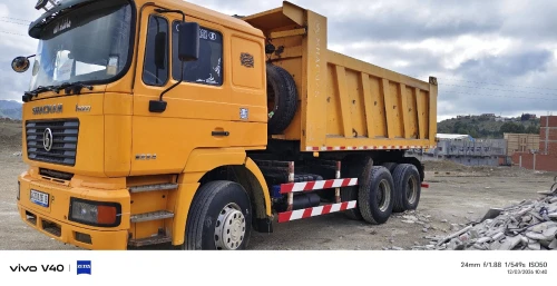 Shacman F3025 2015