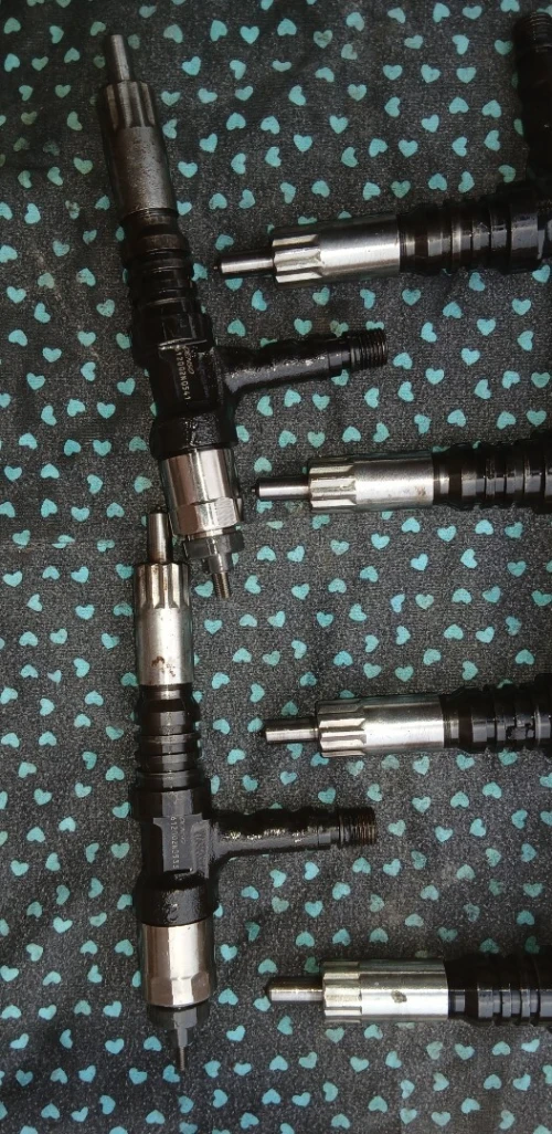 06 injecteur komatsu A6 moteur E5