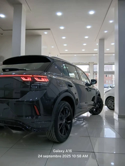 Volkswagen T-Roc 2025 R- Line Edition 