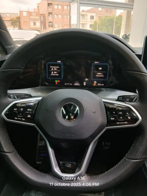 Volkswagen 8.5 2025 R line
