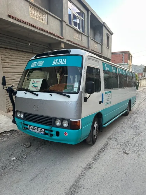 Toyota coaster 2012