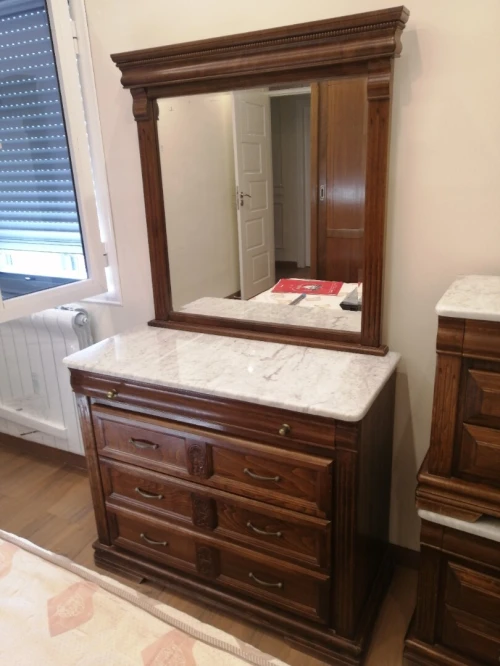 Chambre a coucher en bois hêtre