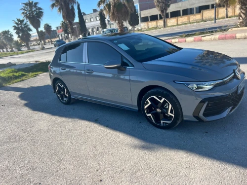 Volkswagen Golf 8 2025 R-Line