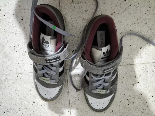 adidas home alone 2 édition limité acheté en france
