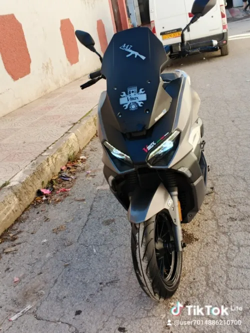 Vmax Vmax 2025