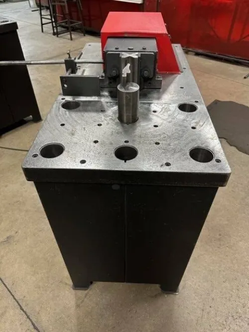 Presse hydraulique horizontale