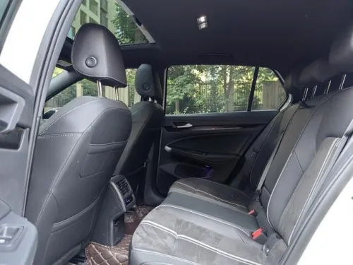 Volkswagen Golf 2023, 280TSI DSG R-Line Lite 2023 