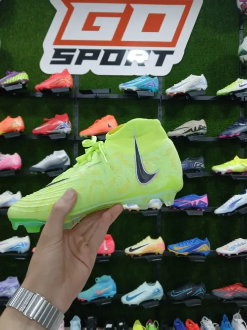 NIKE PHANTOM LUNA