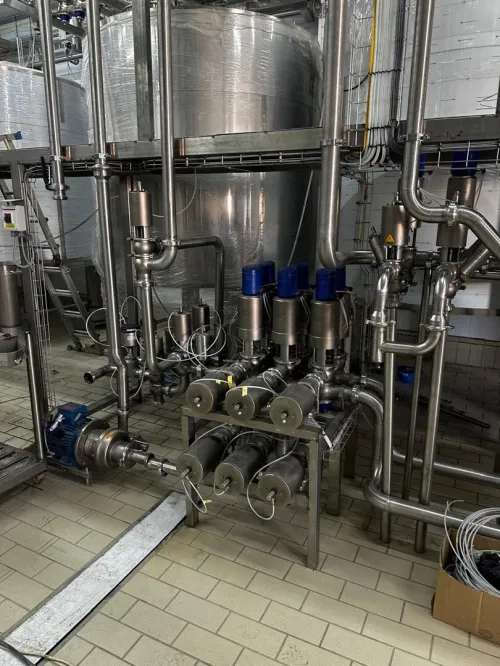  FABRICATION CUVE INOX 