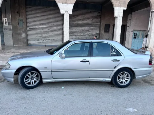 Mercedes Classe C 2000 