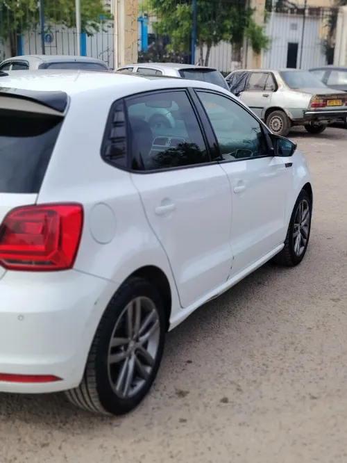 Volkswagen Polo 2016 La carat plus