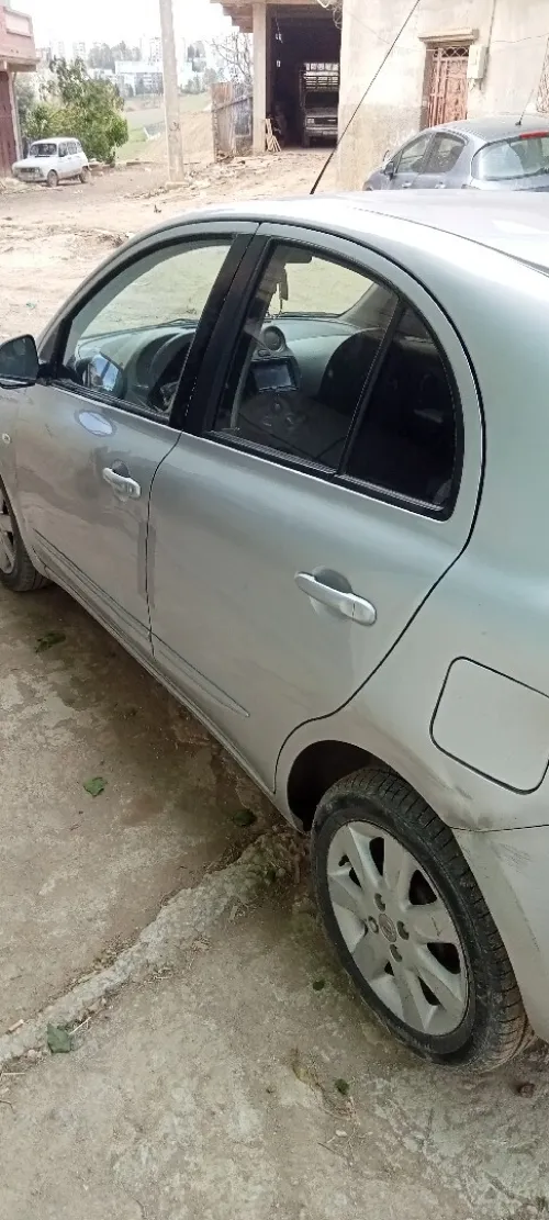 NISAN MICRA 2011 