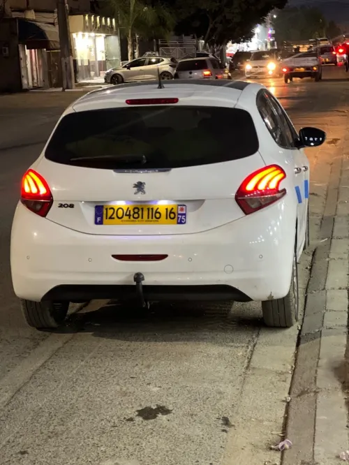 Peugeot 208 2016 Allure Facelift