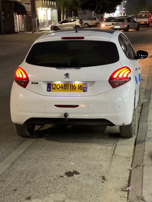 Peugeot 208 2016 Allure Facelift