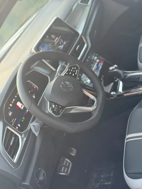 Volkswagen T-Roc 2025 R- Line Edition 