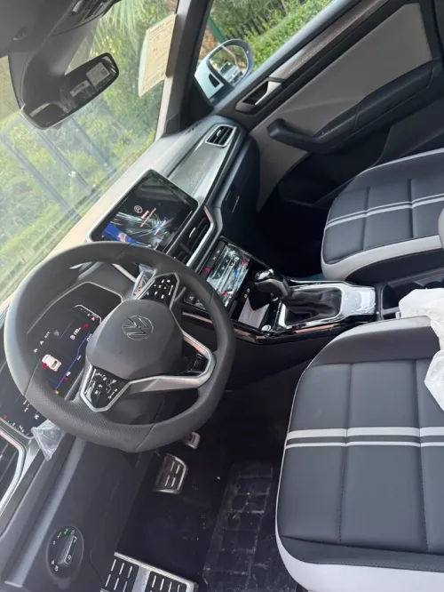Volkswagen T-Roc 2025 R- Line Edition 