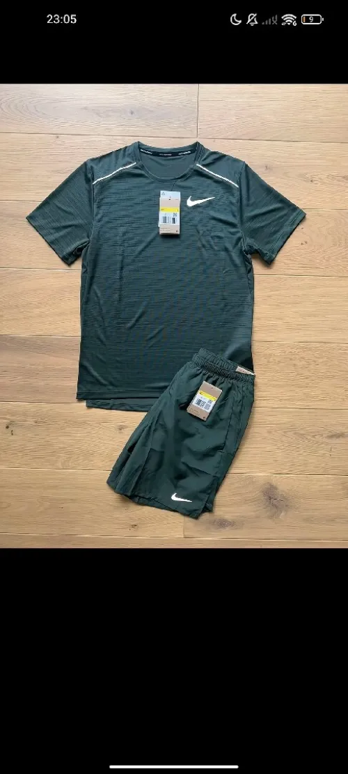 Ensemble Nike running original  S M L   20900
