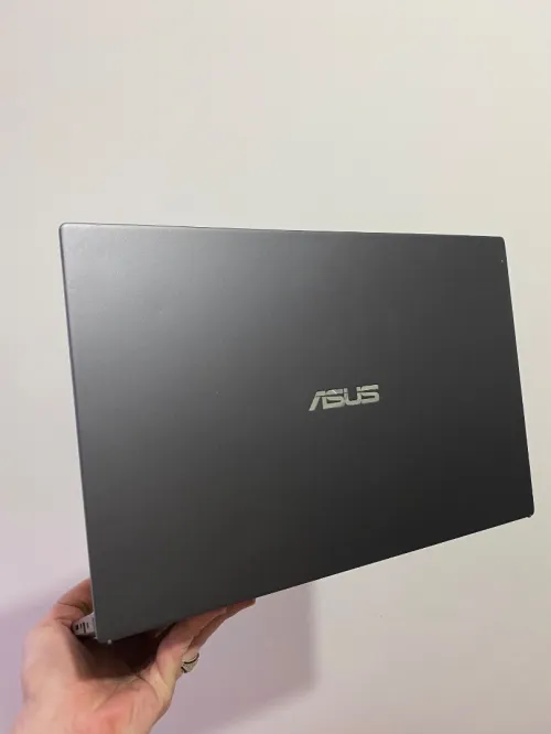 ASUS EXPERTBOOK I5 8TH GEN 15,7 POUCES 8/512GB