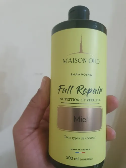 Shampoing de la maison oud 