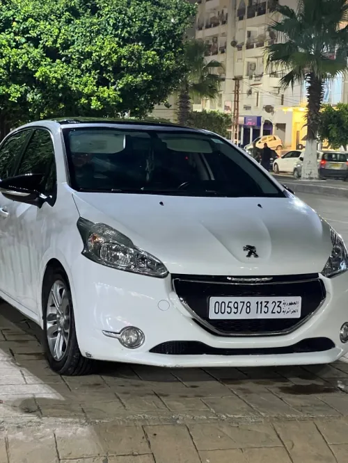 Peugeot 208 2013 Allure