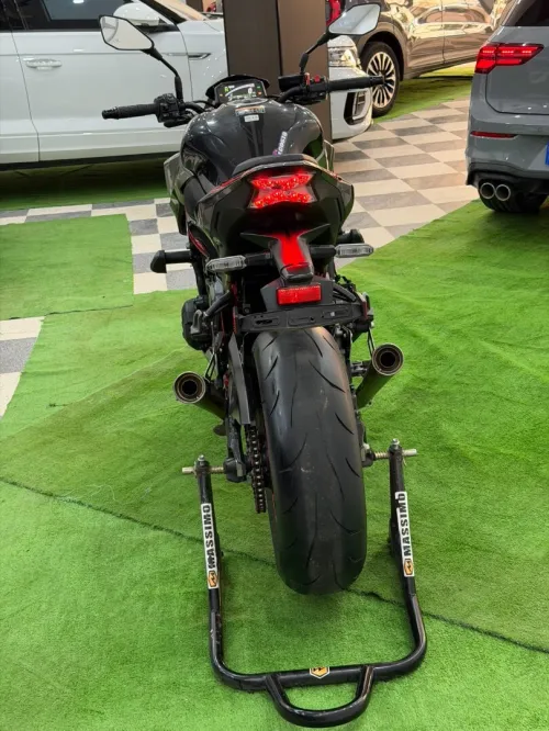 Kawazaki Z900 2023