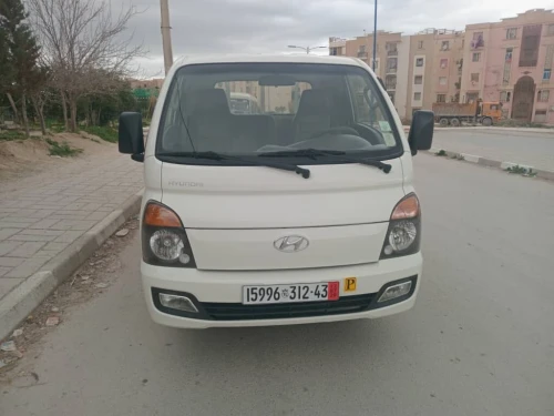 Hyundai h100 2012