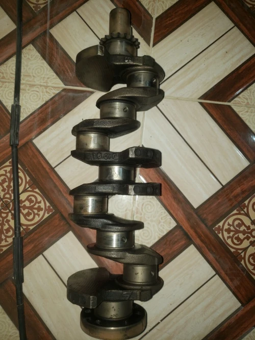 Pieces pour moteur essence 205 206 207 208 308 saxo