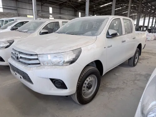 Toyota Revo  2025 simple