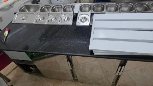 Table Frigo Inox granite galaxy + Top Saladière Idéal Pizzeria / Sandwicherie