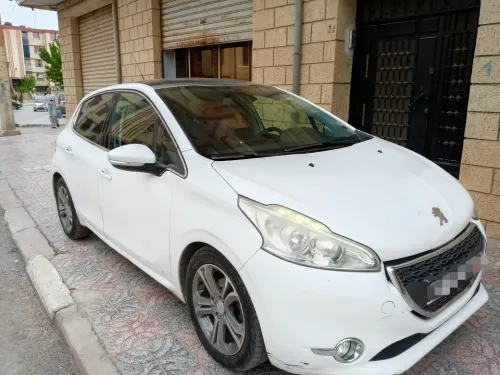 Peugeot 208 2013 Allure