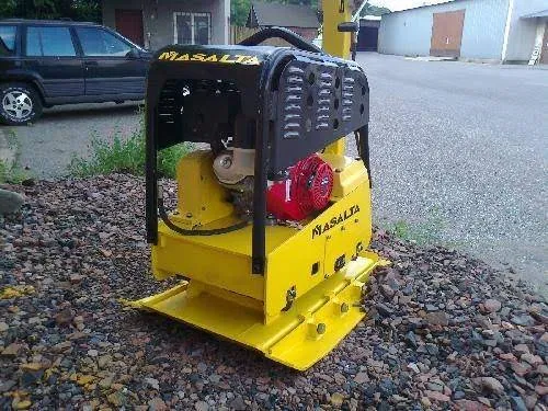 Dame sauteuse Piloneuse honda 
