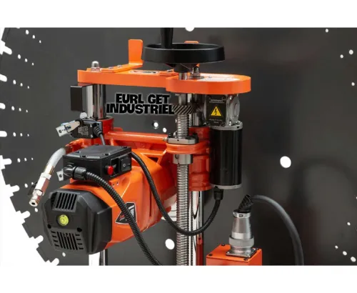 COMPACTEUR a main