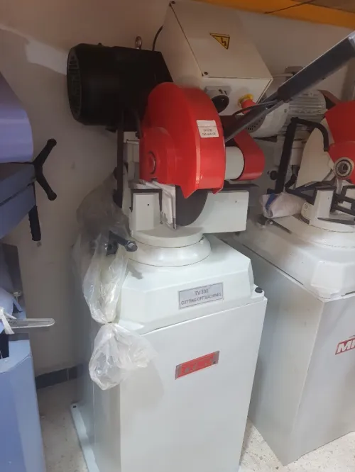 GROUPE ELECTROGENE 20Kva compresseur machines pvc compacteur gute icaro coudeuse Cisaille redressese