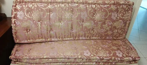 مطارح صوف كبار للبيع