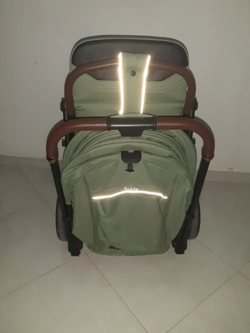 Poussette Kidilo 6530 Quasi neuve
