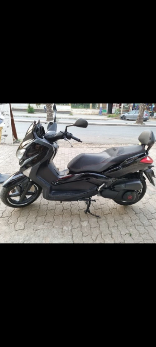 Yamaha Xmax  édition sport 2015
