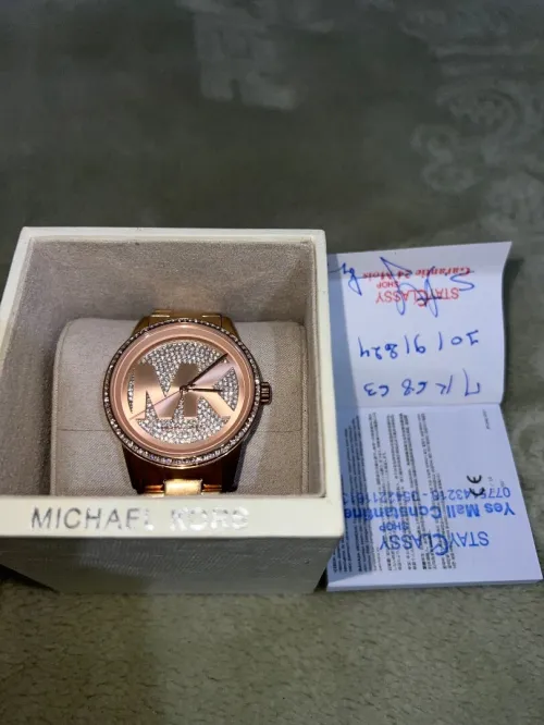 Montre pour femme