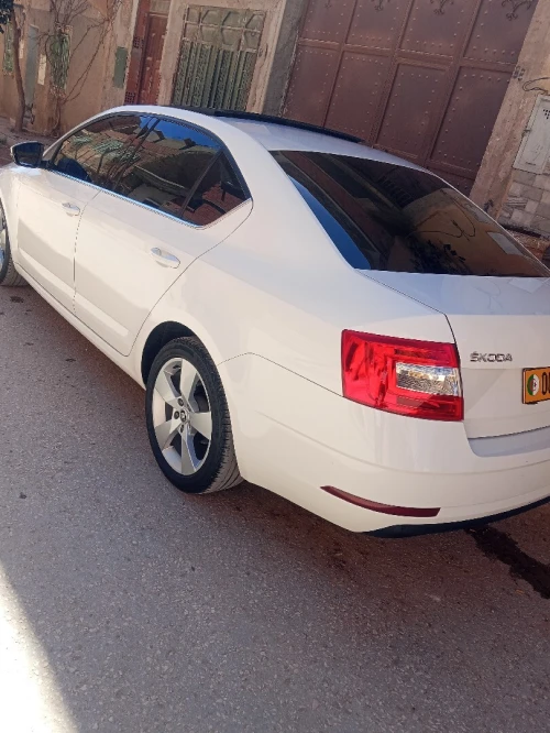 Skoda Octavia 2017 Elegance DGS