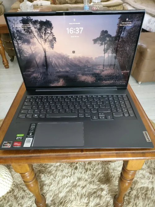 Lenovo Yoga Slim 7 Pro 16"