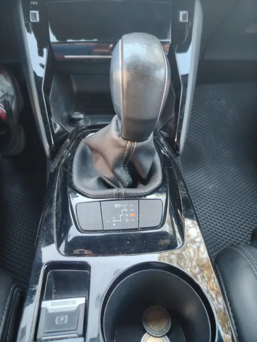 Peugeot 208 2024 GT